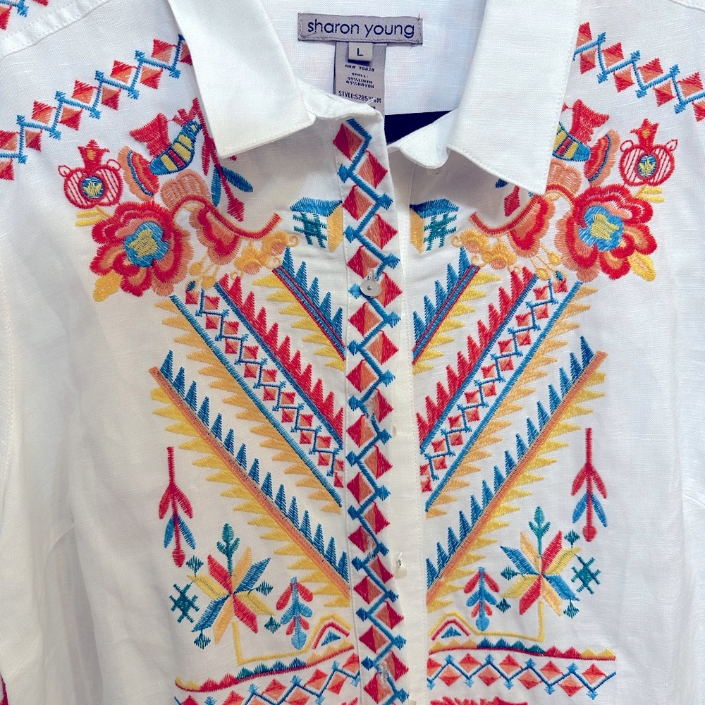 NWT: Sharon Young Embroidered Blouse